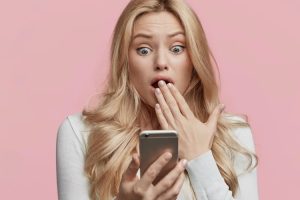 Почему месячные начались через 12 дней после предыдущих?